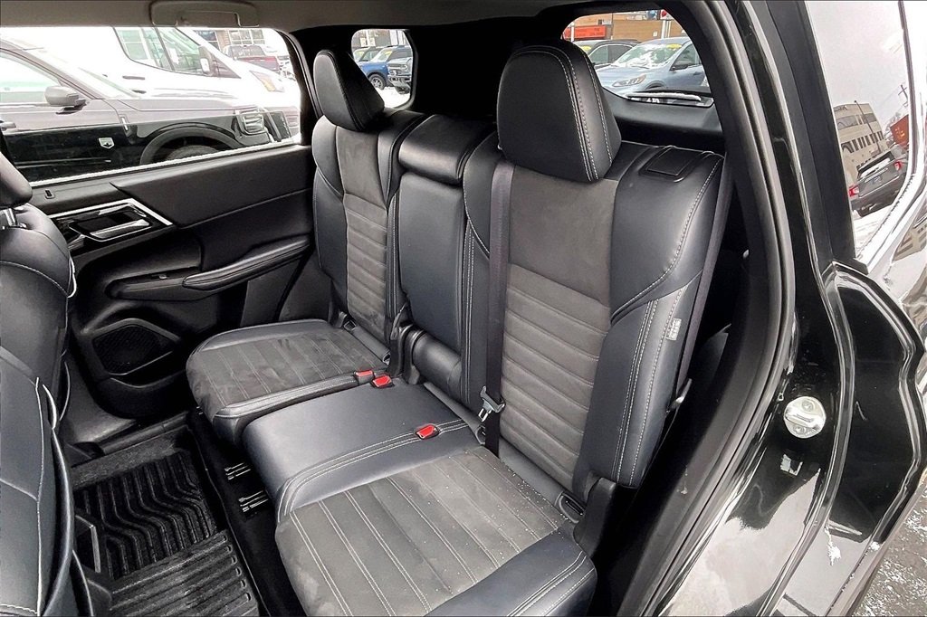 2024 MITSUBISHI OUTLANDER - Image 22