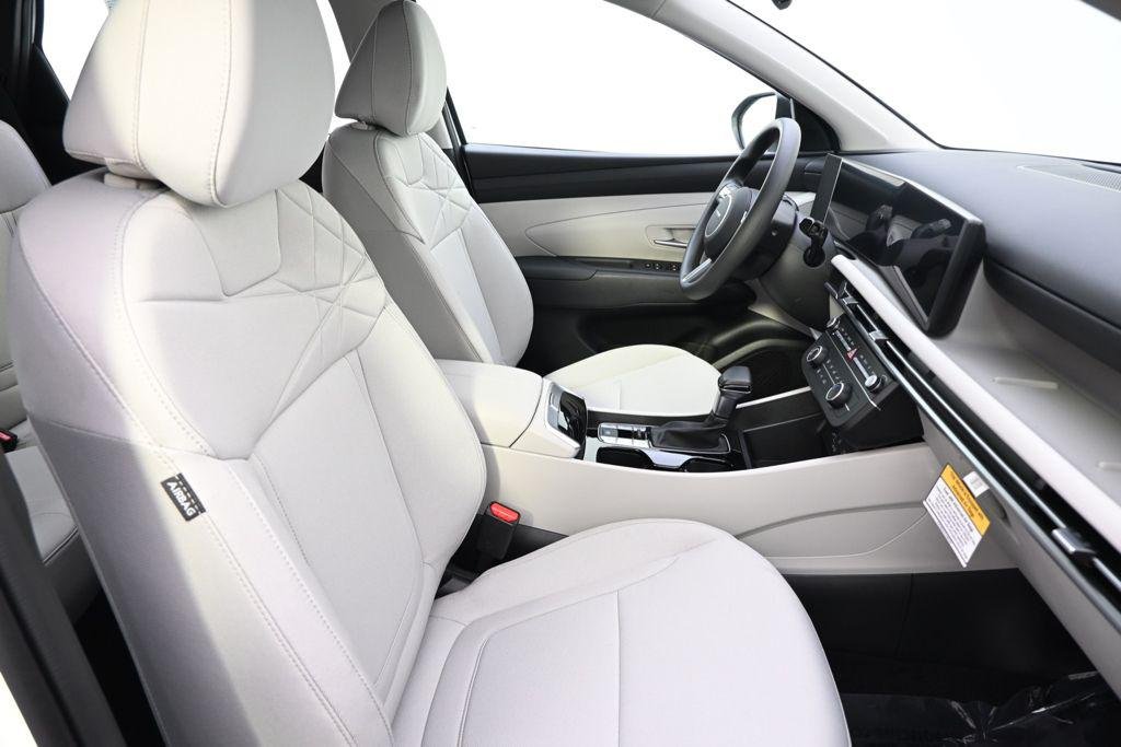 New 2026 White Pearl Hyundai SE AWD image 16