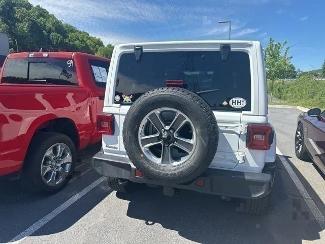 Used 2021 White Jeep Unlimited Sahara image 20