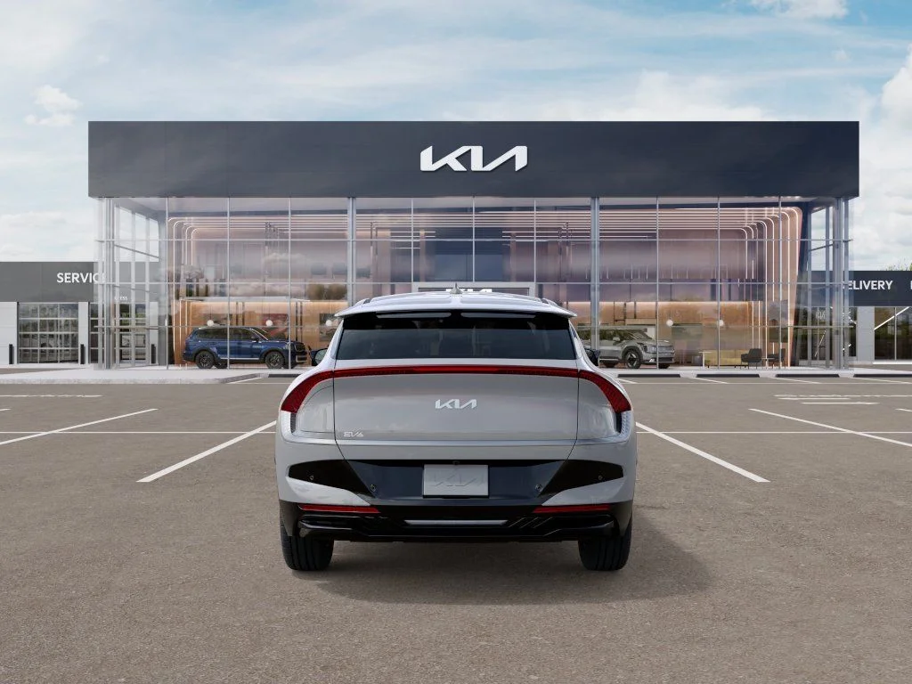 New 2026 Wolf Gray Kia Light image 5