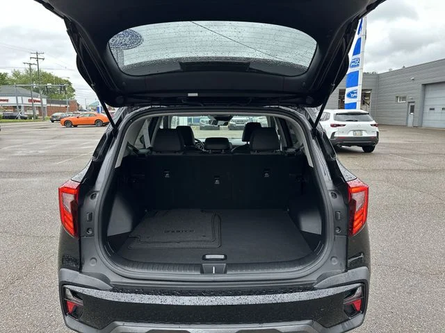 Used 2024 Black Kia X-Line image 22
