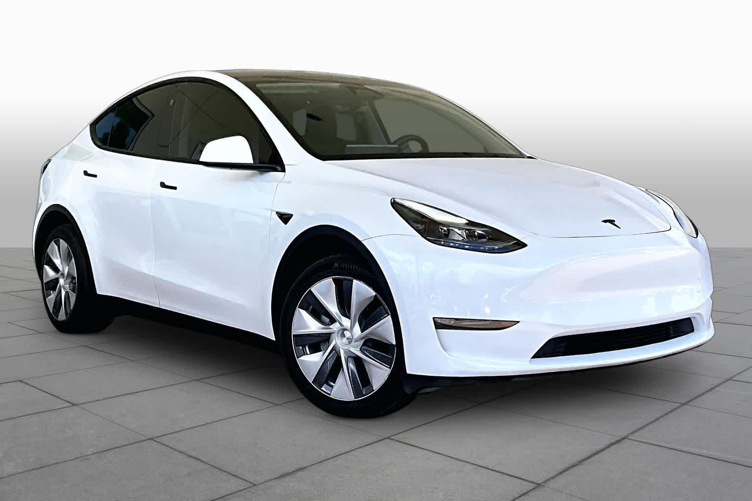 Used 2024 Pearl White Multi-Coat Tesla Long Range image 2