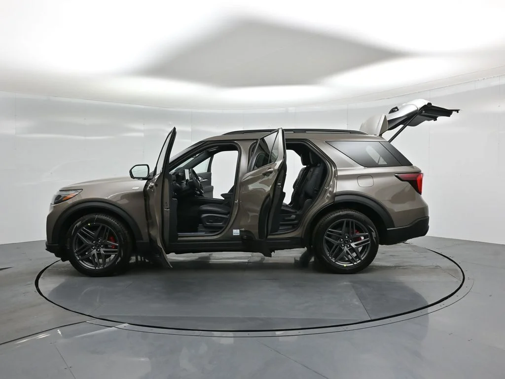 New 2026 Marsh Gray Ford ST-Line image 38