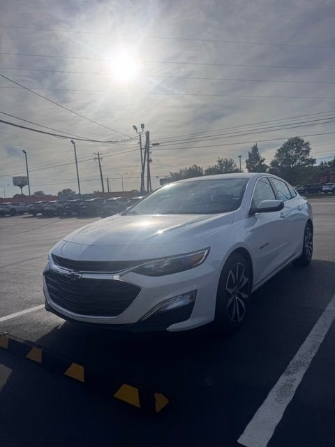 2021 Chevrolet Malibu RS's photo
