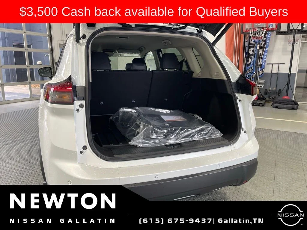 New 2026 Everest White Pearl TriCoat Nissan Rock Creek image 8