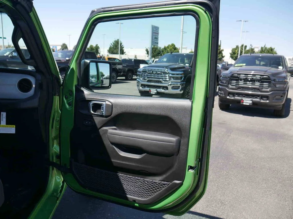 2025 Jeep Wrangler 4-Door Sport S - Photo 26