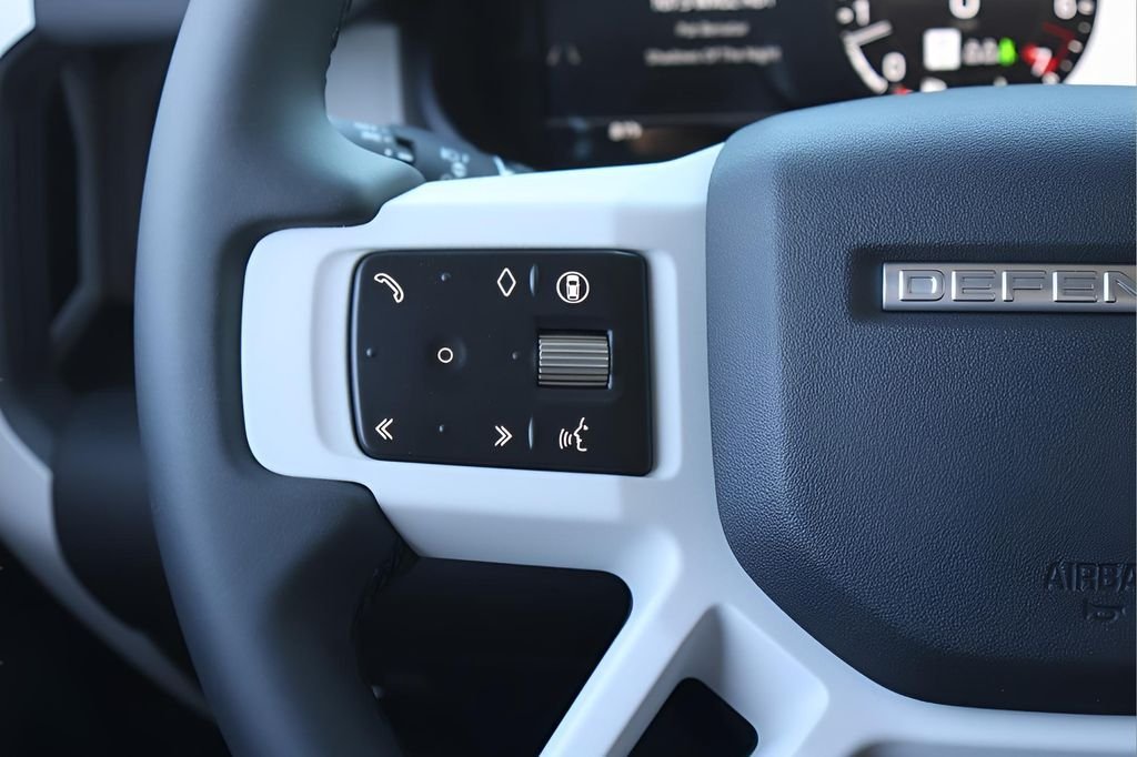 Certified Used 2026 Black Land Rover S image 16