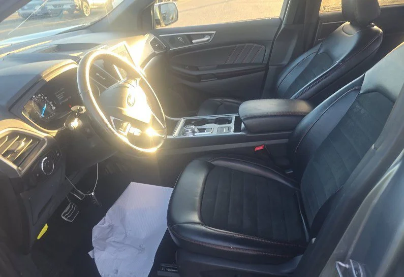 Used 2023 Silver Metallic Ford ST Line image 2