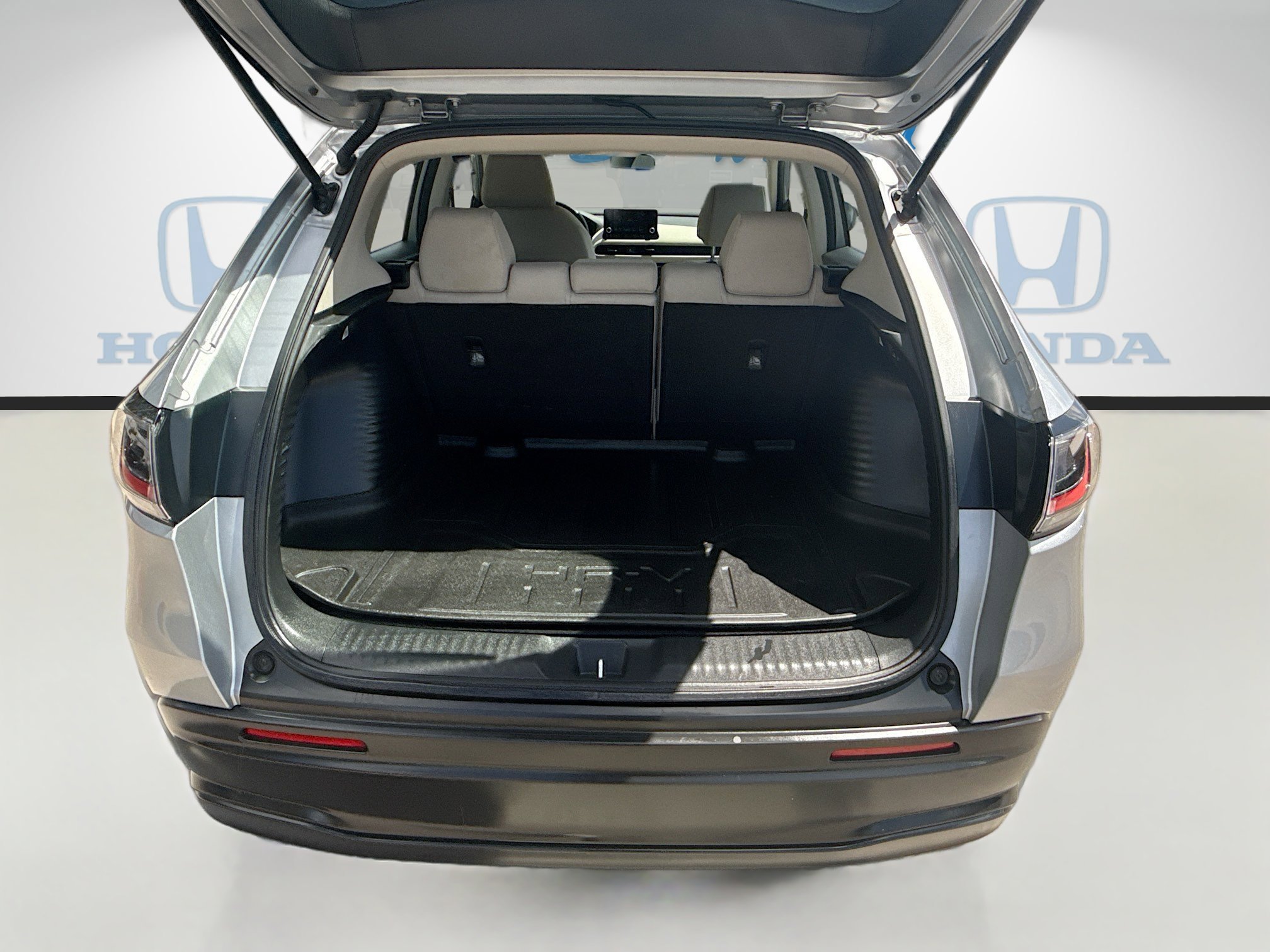 2023 Honda HR-V LX - Photo 25