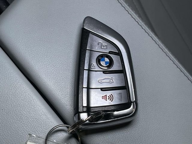 Used 2018 Blue BMW Base image 43
