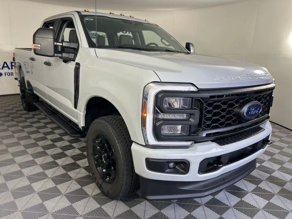 2026 Ford F-250 Super Duty XL - Photo 4