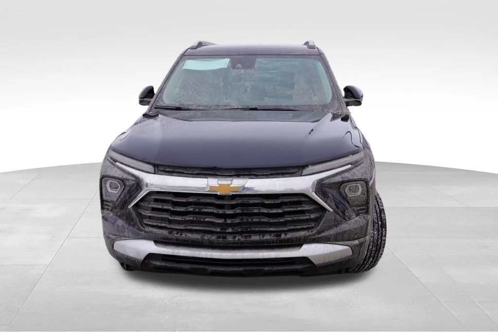 New 2026 Mosaic Black Metallic Chevrolet LT image 9