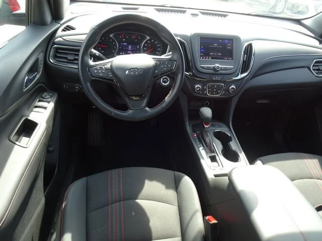 Used 2022 Cherry Red Tintcoat Chevrolet RS image 17