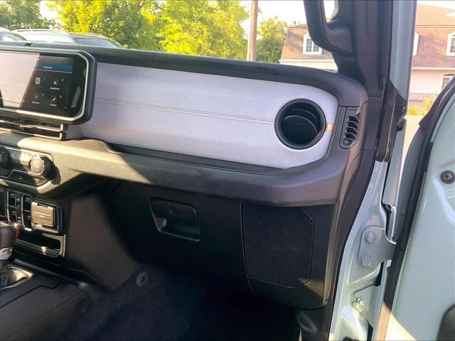 Used 2024 Gray Jeep Sport S image 21