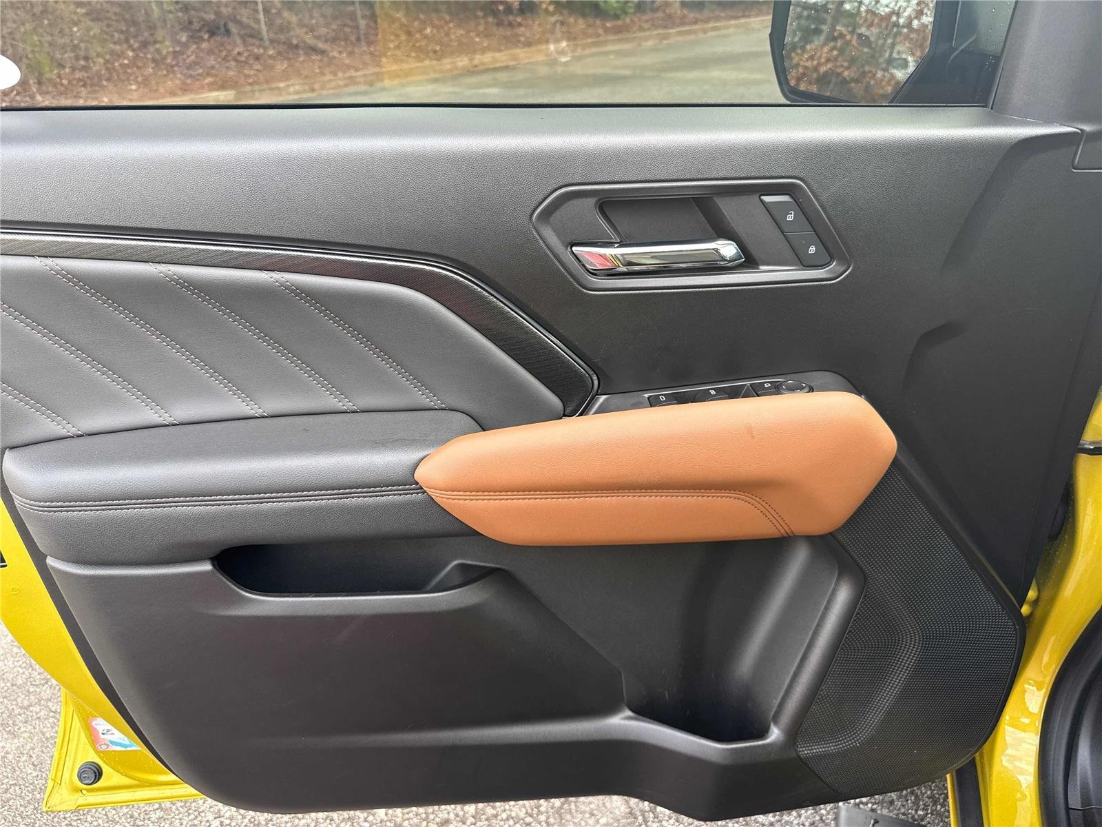 2024 GMC Canyon AT4 - Photo 9