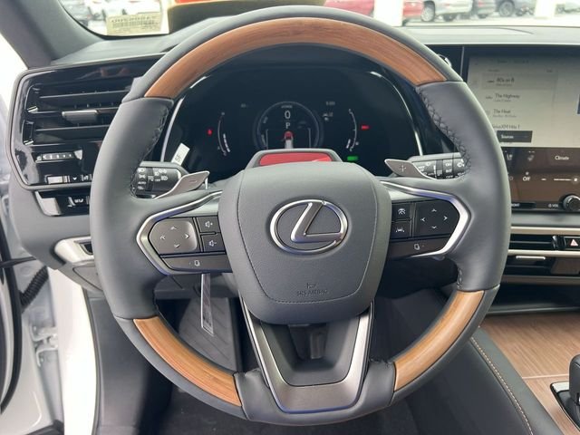 Used 2024 White Lexus 350h Premium Plus image 14