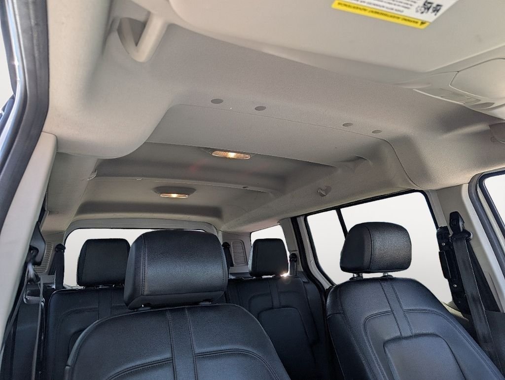 Used 2021 Frozen White Ford XL image 21