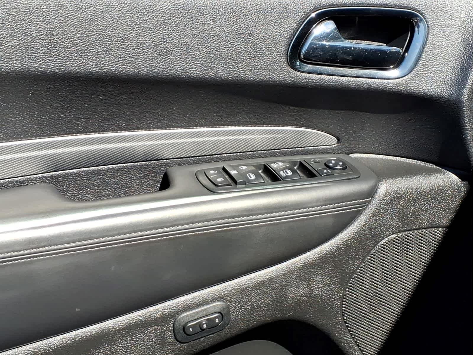 Used 2019 DB Black Clear Coat Dodge R/T image 13