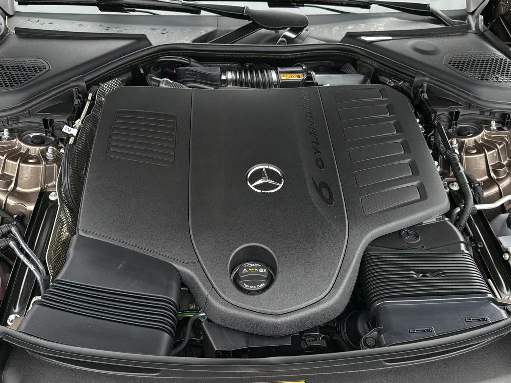 New 2026 Sonoran Brown Metallic Mercedes-Benz E 450 image 23