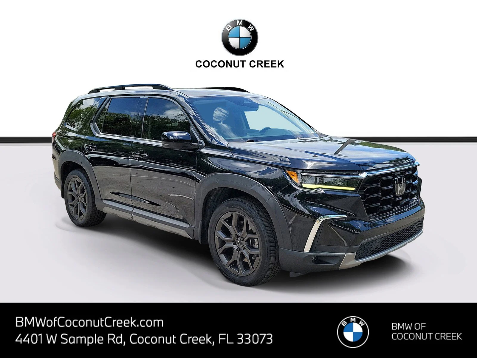 2023 Honda Pilot Touring 2WD's photo