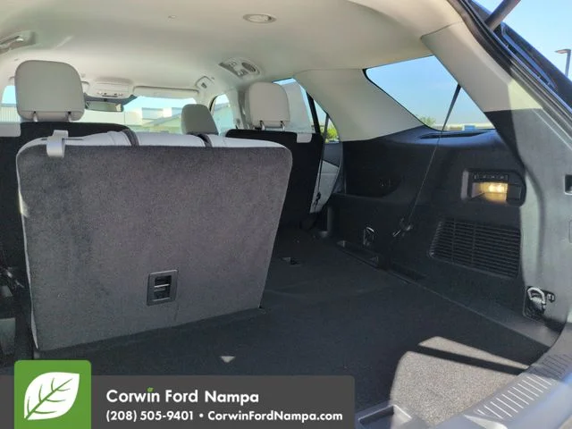 New 2026 Carbonized Gray Metallic Ford Platinum image 29