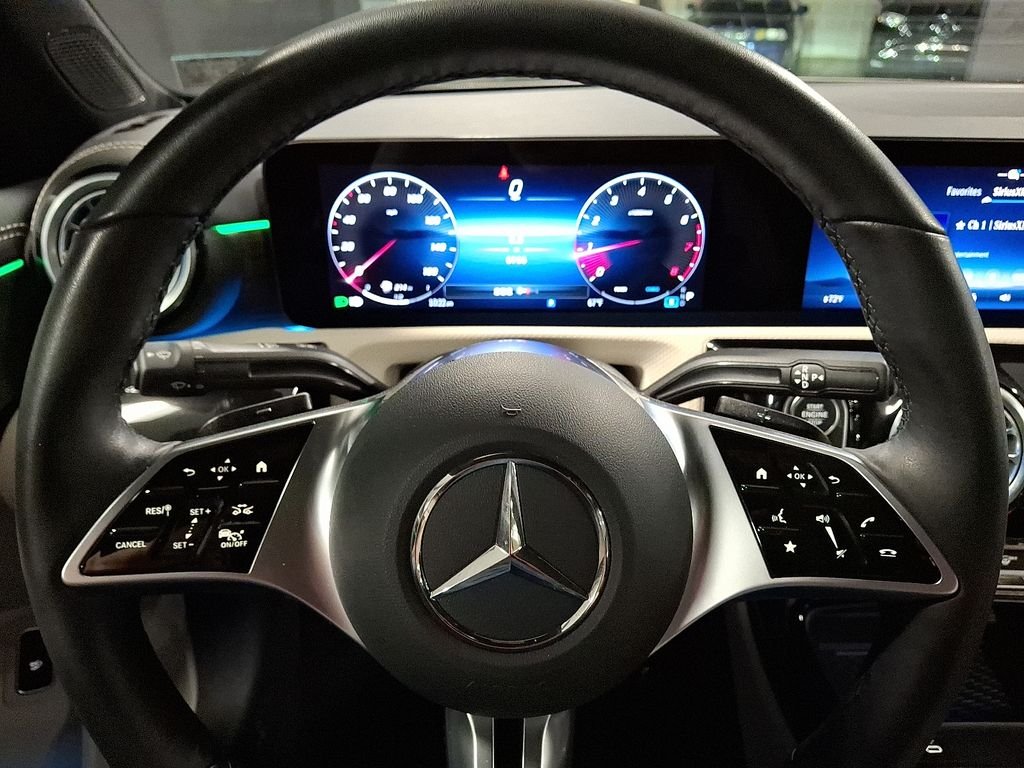 Certified Used 2025 White Mercedes-Benz CLA 250 image 18