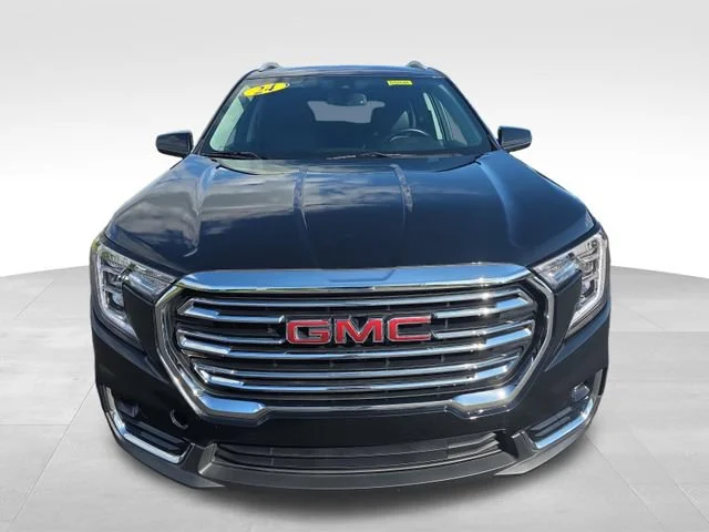 Used 2024 Ebony Twilight Metallic GMC SLT image 9