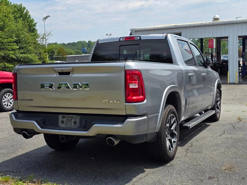 Used 2025 Silver Ram Laramie image 8