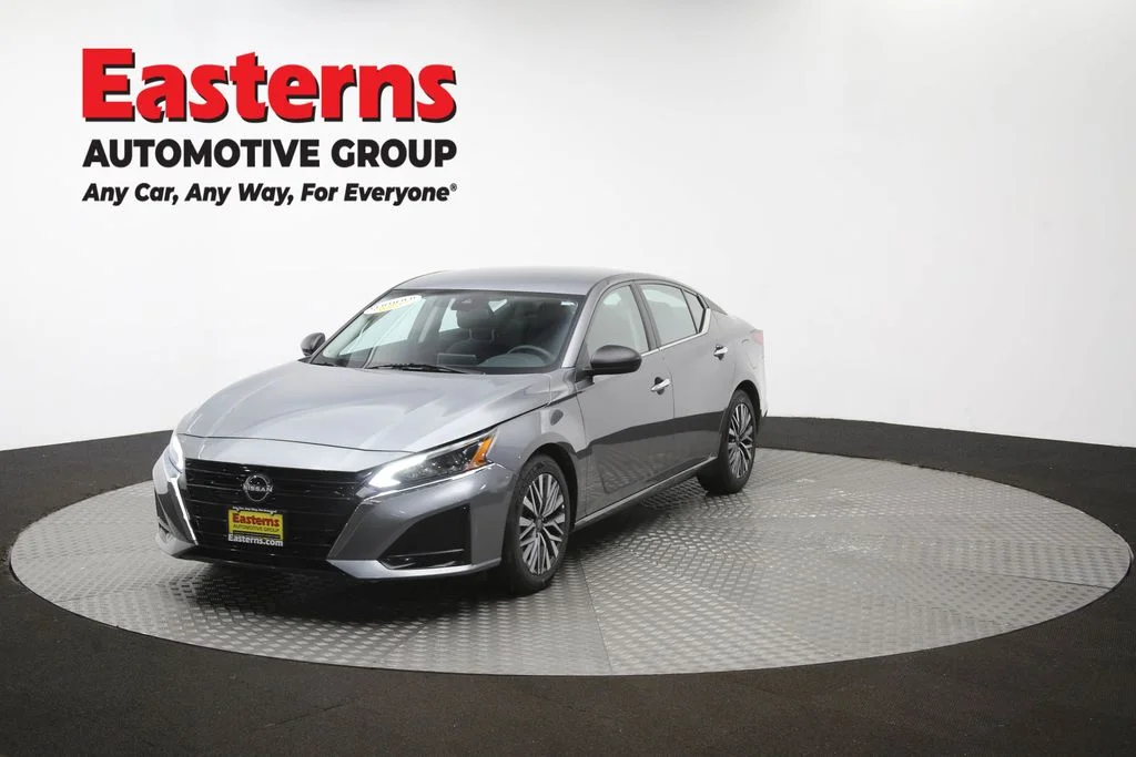 Used 2025 Gray Nissan 2.5 SV image 54