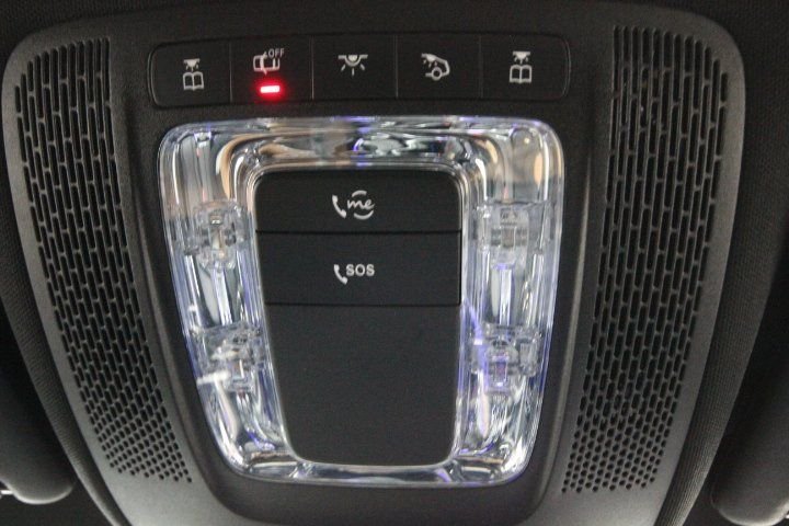 Used 2022 Black Mercedes-Benz GLA 250 image 33