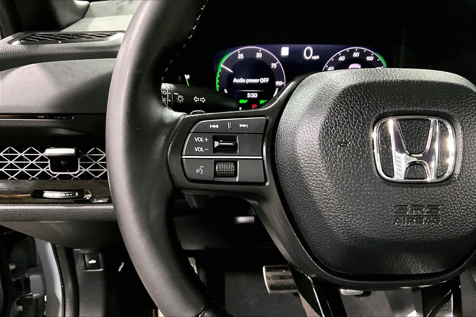 Used 2025 Urban Gray Pearl Honda Sport image 24