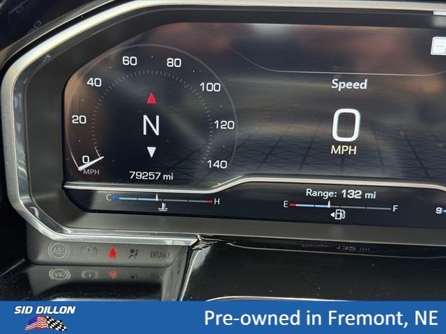 Used 2022 Onyx Black GMC SLT image 19