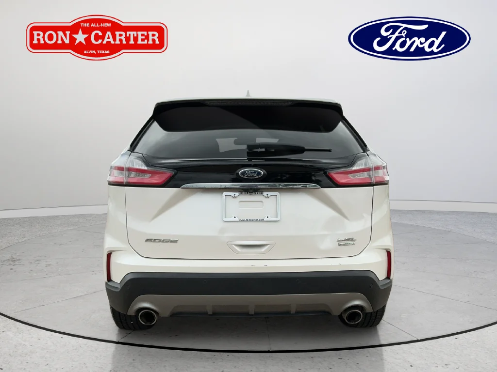 Used 2019 White Ford SEL image 5