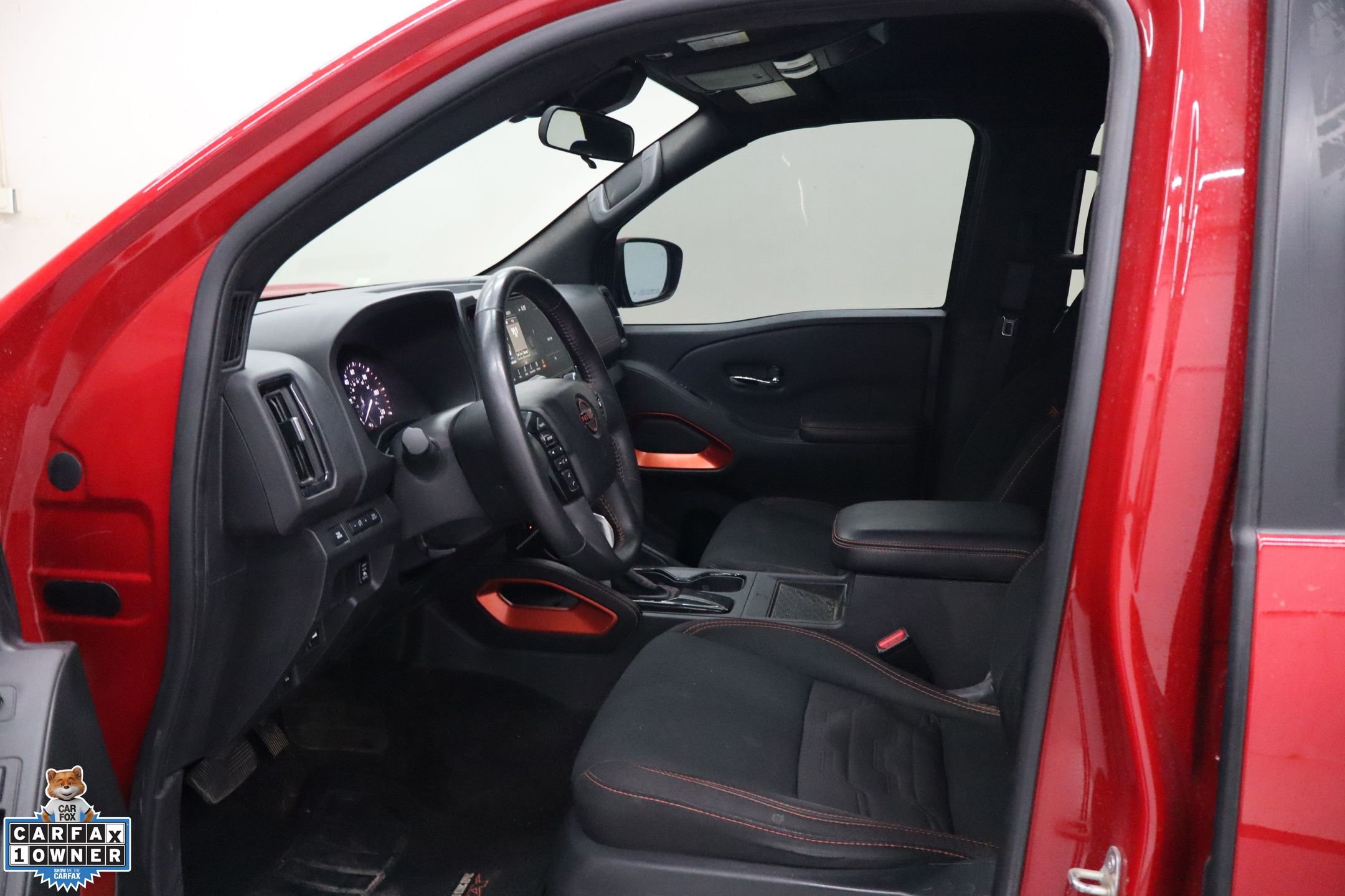 Used 2025 Red Nissan PRO-4X image 23