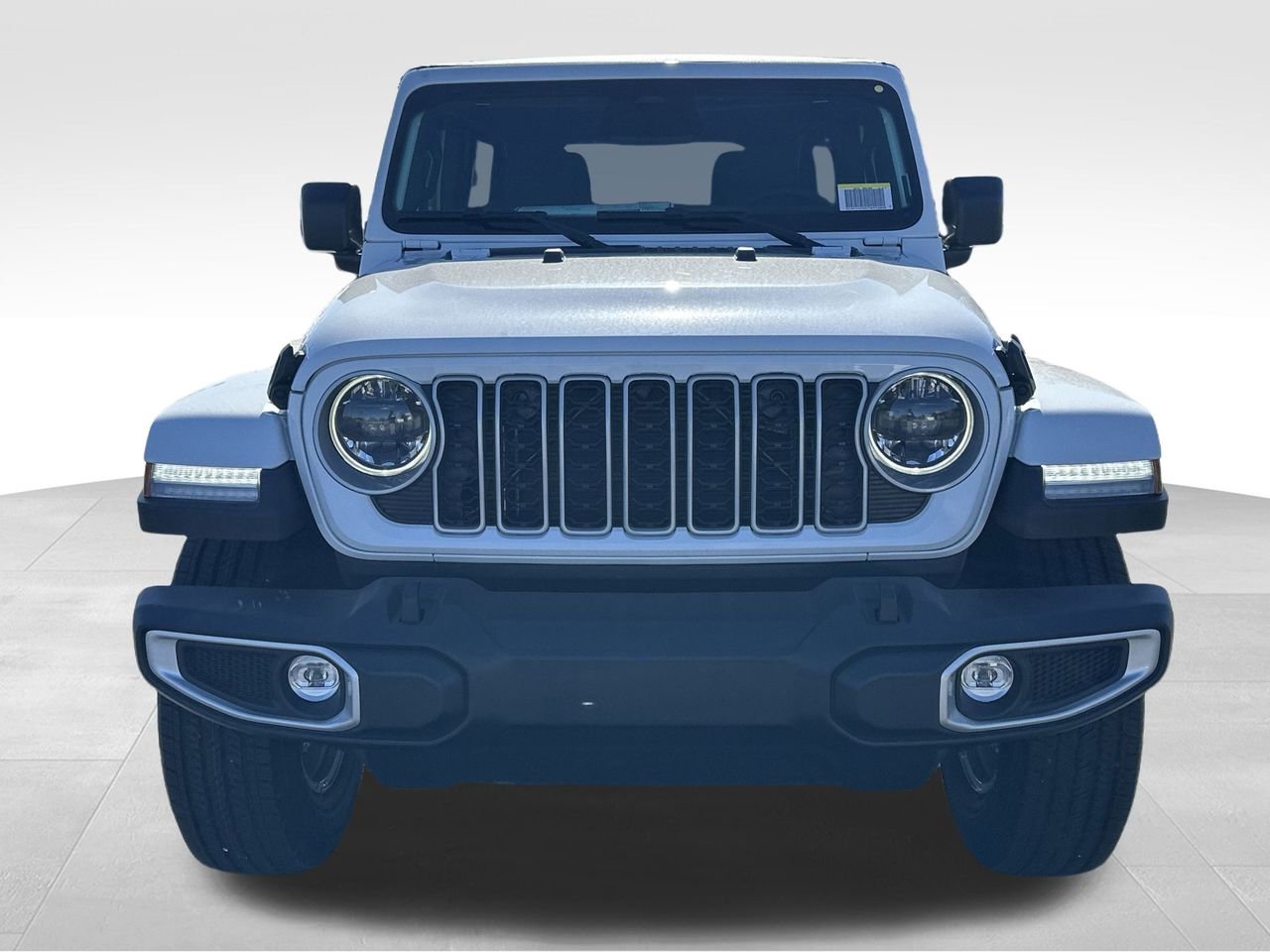 New 2026 Bright White Clear-Coat Exterior Paint Jeep Sahara image 21
