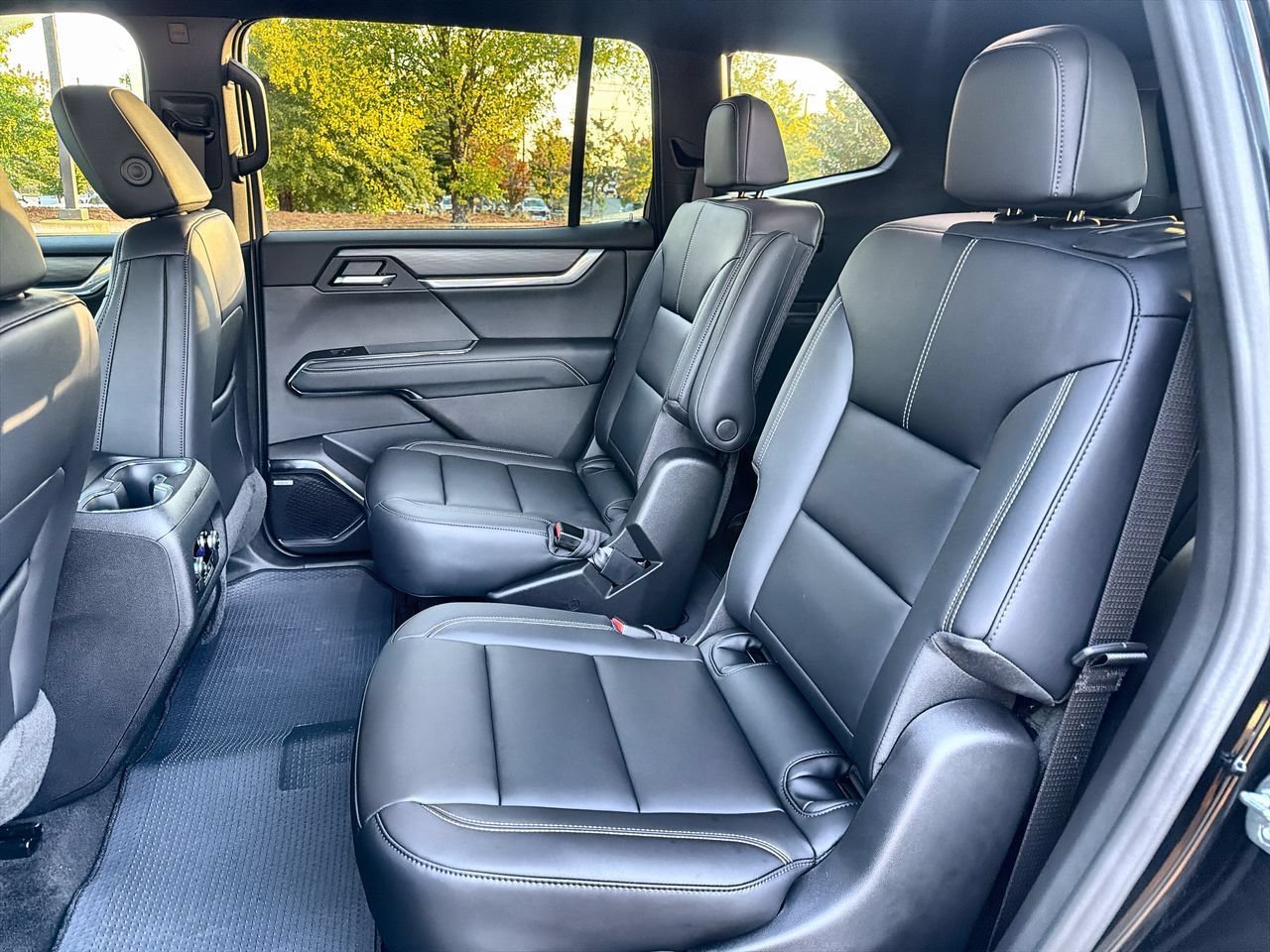2027 GMC Acadia Elevation - Photo 20