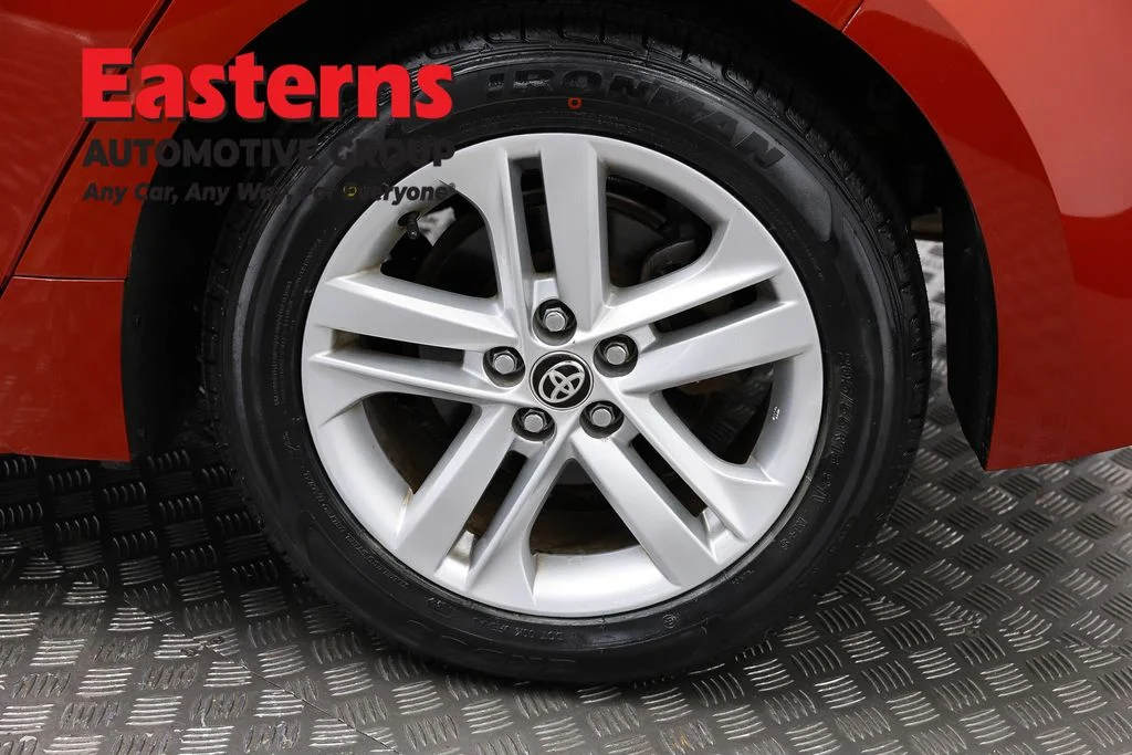 Used 2019 Red Toyota SE image 32