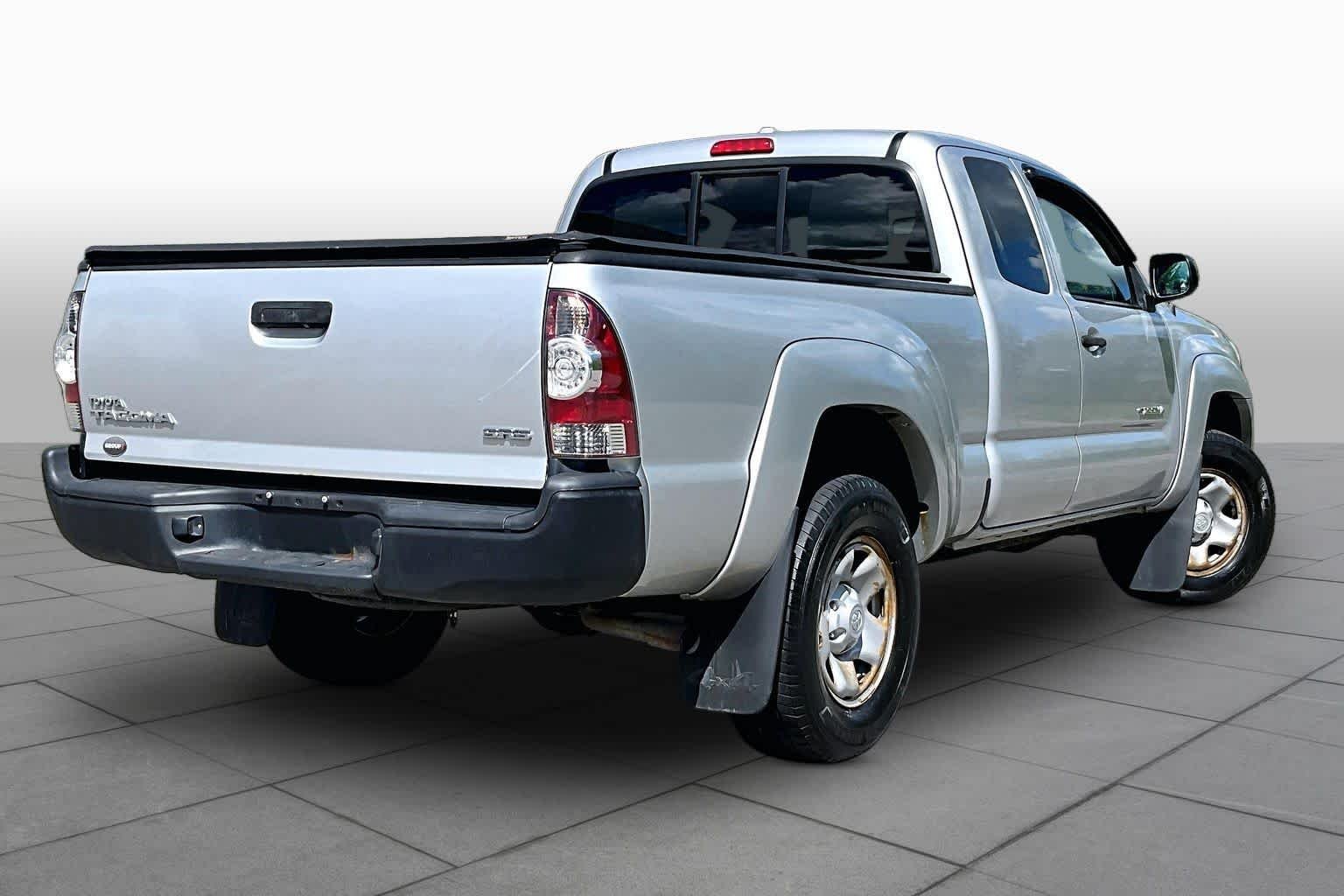 Used 2010 Silver Streak Mica Toyota  image 11