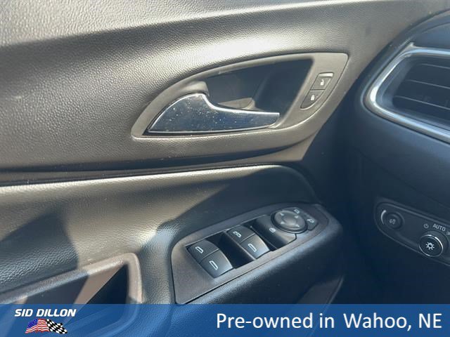 Used 2018 Silver Ice Metallic Chevrolet LT image 14