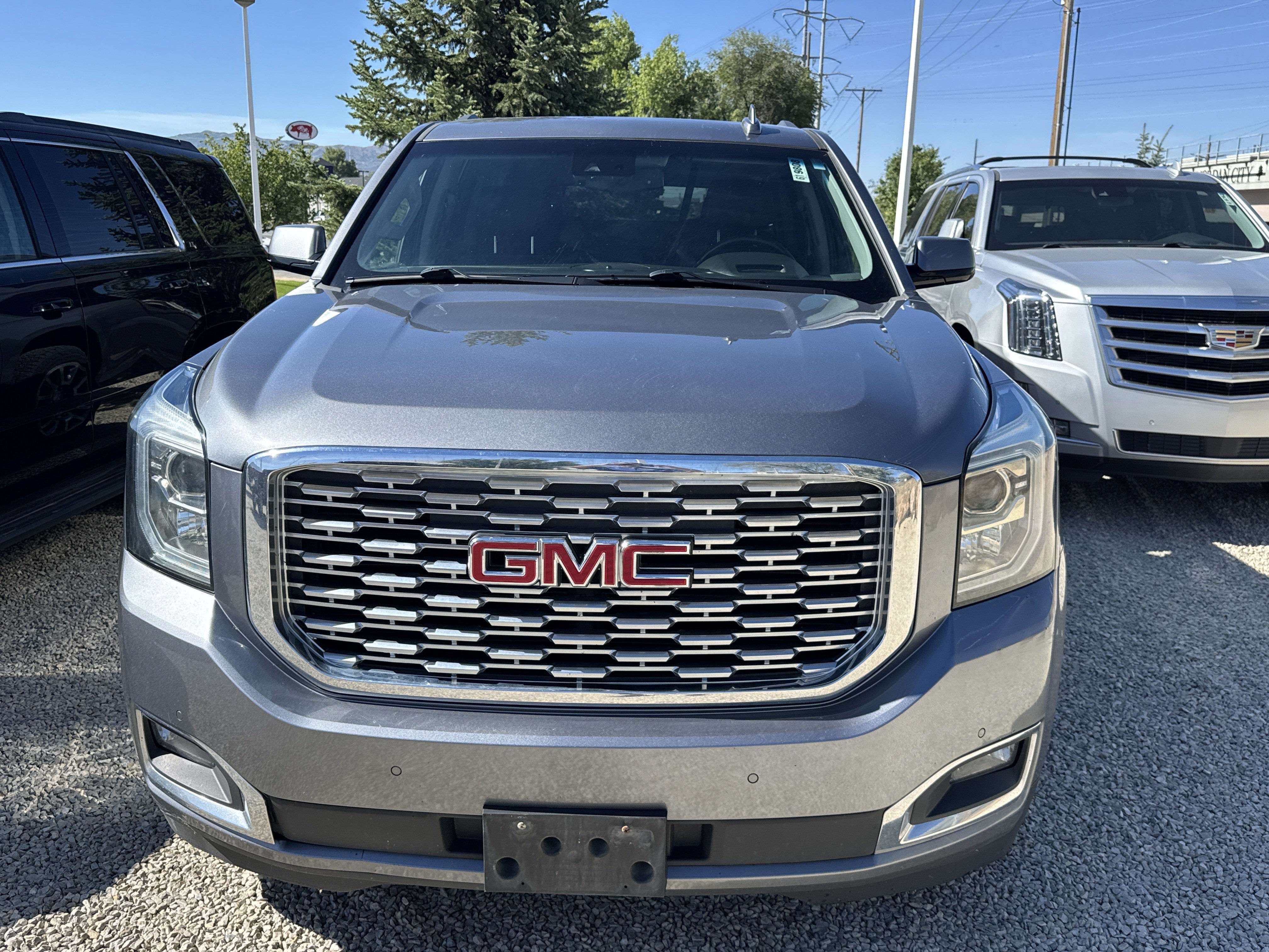 Used 2018 SATIN STEEL METALLIC GMC Denali image 4