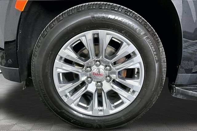 Used 2024 Black GMC Denali image 31