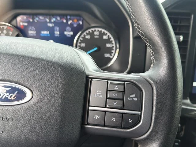 Used 2023  Ford  image 19