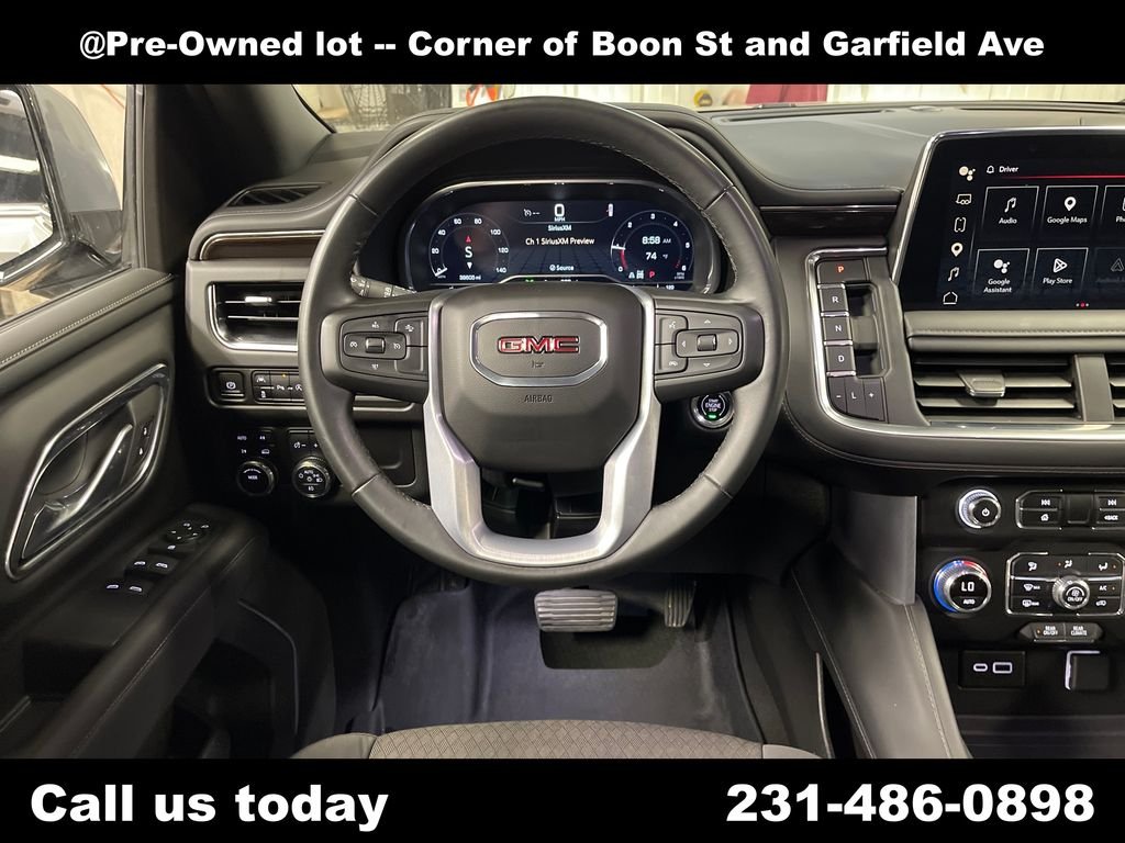 Used 2023  GMC SLE image 17