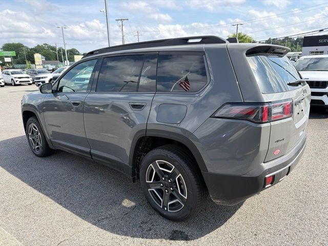 New 2026 Sting-Gray Clear-Coat Exterior Paint Jeep Laredo image 5
