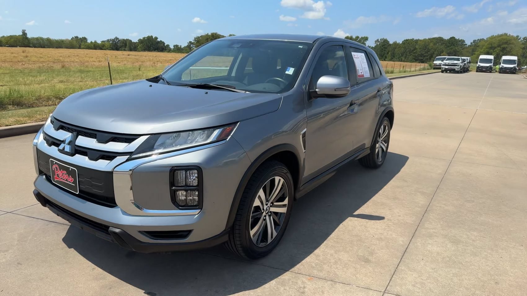 Used 2025 Gray Mitsubishi S image 4