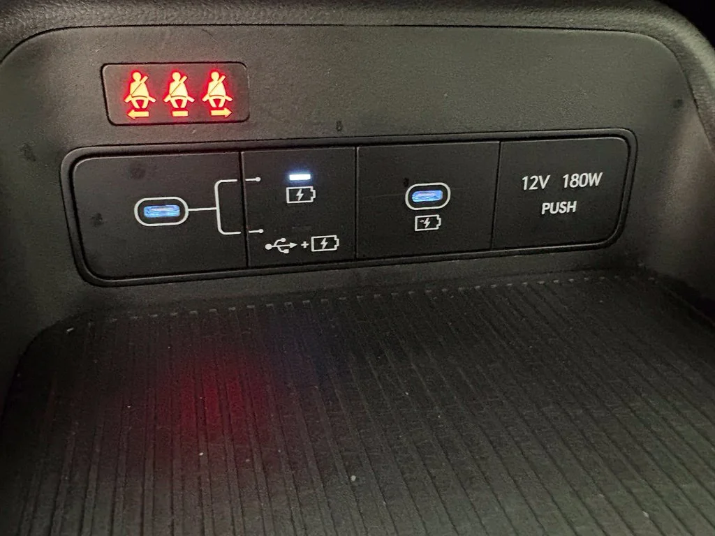 Used 2024 Blue Hyundai SEL image 31