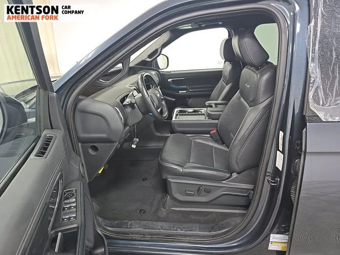 Used 2025 Blue Ford Platinum image 4