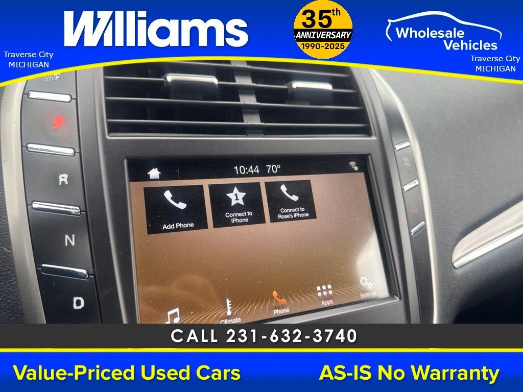 Used 2019  Lincoln Select image 32