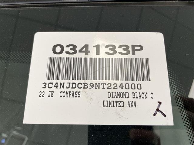 Certified Used 2022 Black Jeep Limited 4x4 image 32