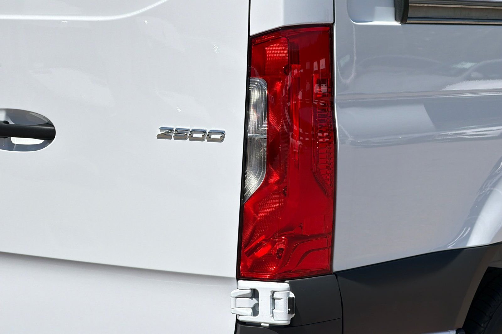 New 2026 Arctic White Mercedes-Benz Cargo 144 WB image 12